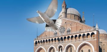 Buona Pasqua dai frati della Basilica di sant'Antonio di Padova