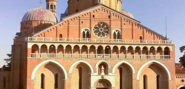 HINWEIS – Päpstliche Basilika des hl. Antonius – Aussetzung aller religiösen Veranstaltungen bis einschl. Sonntag, 8. März 2020