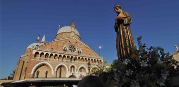 Solennità di sant'Antonio: le celebrazioni in Basilica e come seguirle in diretta TV e dal web.