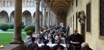 Una cena con i poveri, emblema di misericordia, tema del Giugno Antoniano 2016
