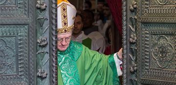 Giubileo al Santo, chiusa la Porta della Misericordia, resta aperta quella del cuore e delle opere di carità