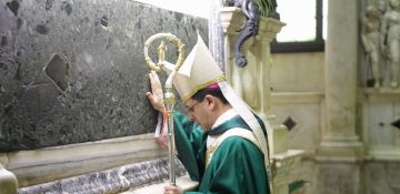 «Vi ringrazio tutti della presenza e delle preghiere che farete per me»