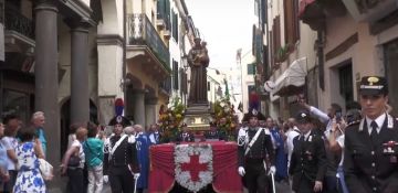 La festa del Santo 2023, l’abbraccio dei fedeli a ogni messa. Le parole di rettore, vescovo e ministro provinciale