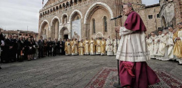 Il Giugno Antoniano “in trasferta” ad Anguillara Veneta con la solenne visita del delegato pontificio 
